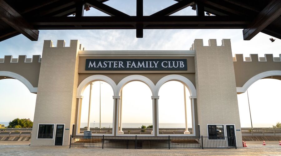 Master Family Club