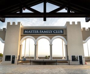 Master Family Club