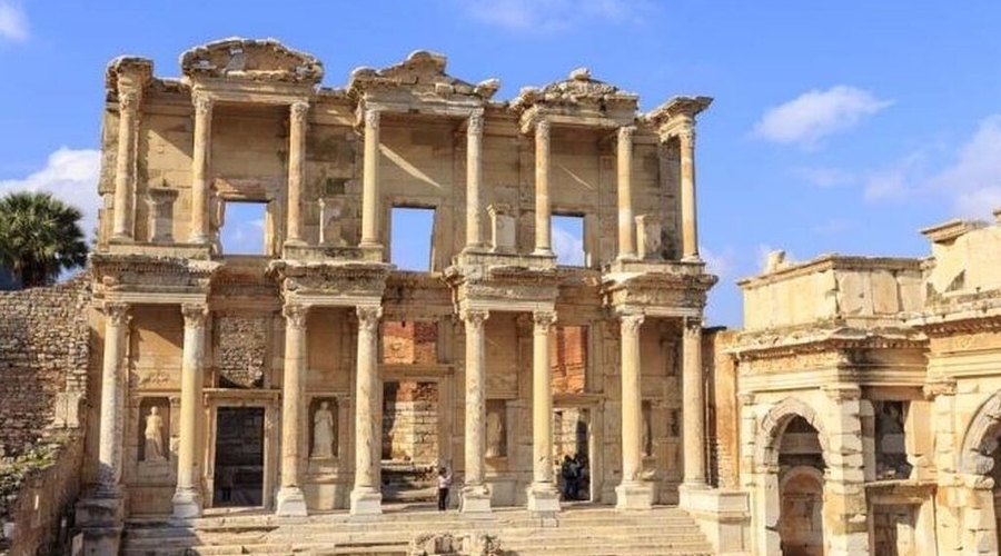 İstanbul’dan Günübirlik Efes ve Meryem Ana Evi Turu (Özel Tur)