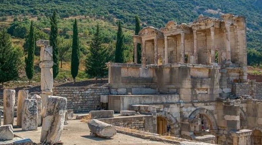 İstanbul’dan Günübirlik Efes ve Meryem Ana Evi Turu (Özel Tur)