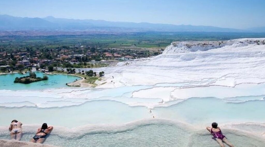 Private Pamukkale and Hierapolis Tour From Istanbul (Daily)