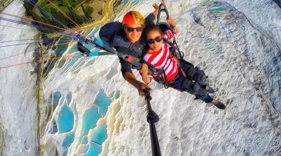 Paragliding in Pamukkale