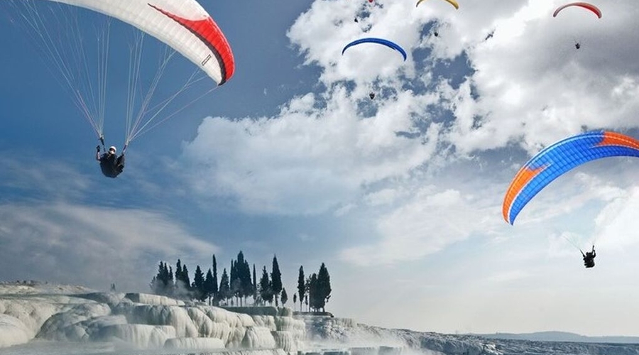 Paragliding in Pamukkale