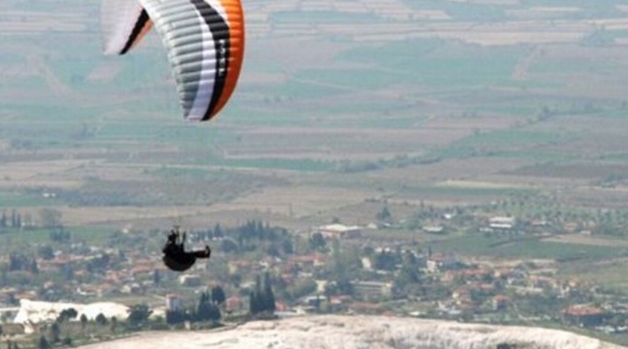 Paragliding in Pamukkale