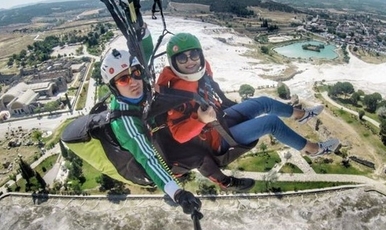 Paragliding in Pamukkale