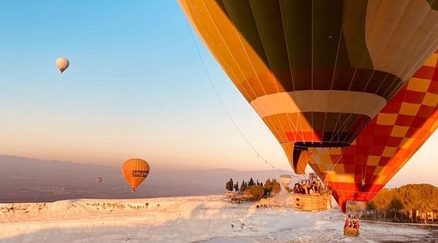 Daily Pamukkale Hot Air Balloon Flights