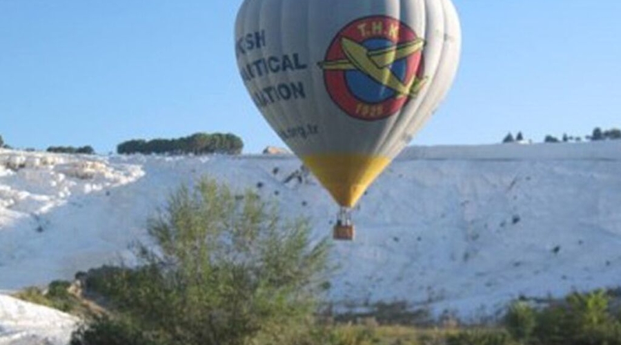 Daily Pamukkale Hot Air Balloon Flights