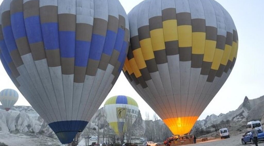 Daily Pamukkale Hot Air Balloon Flights