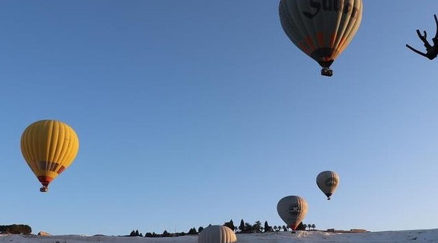 Daily Pamukkale Hot Air Balloon Flights